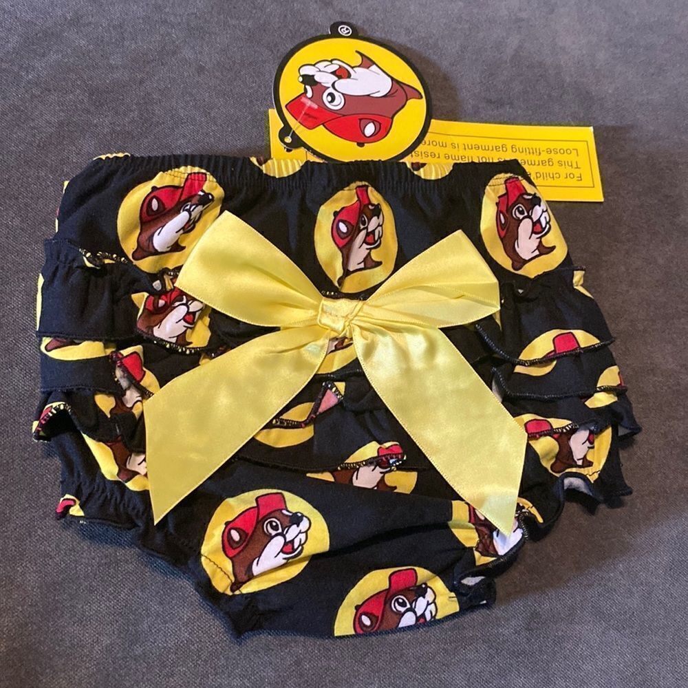 Baby Infant Buc-ee’s Summer Ruffle Diaper Cover Size 12 months NWT